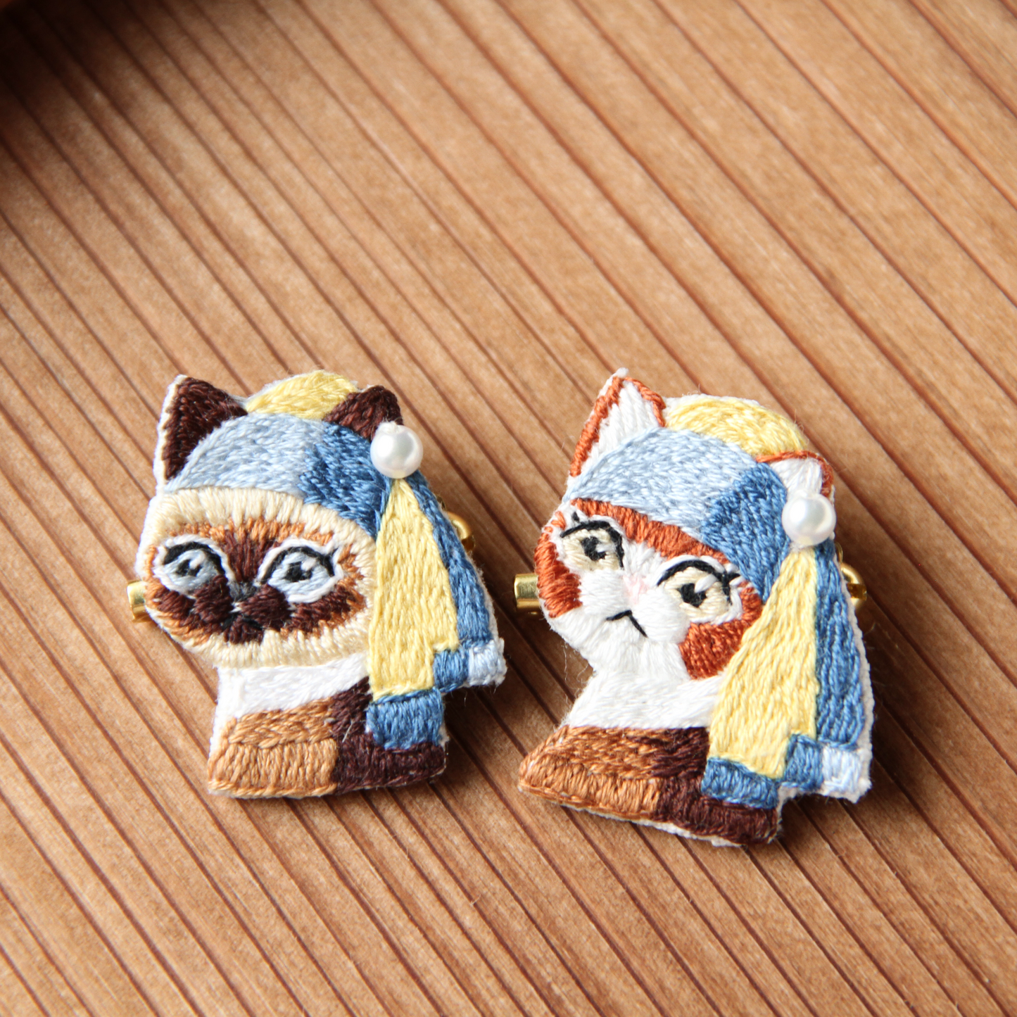 Cat with a Pearl Earring Hand-Embroidered Brooch