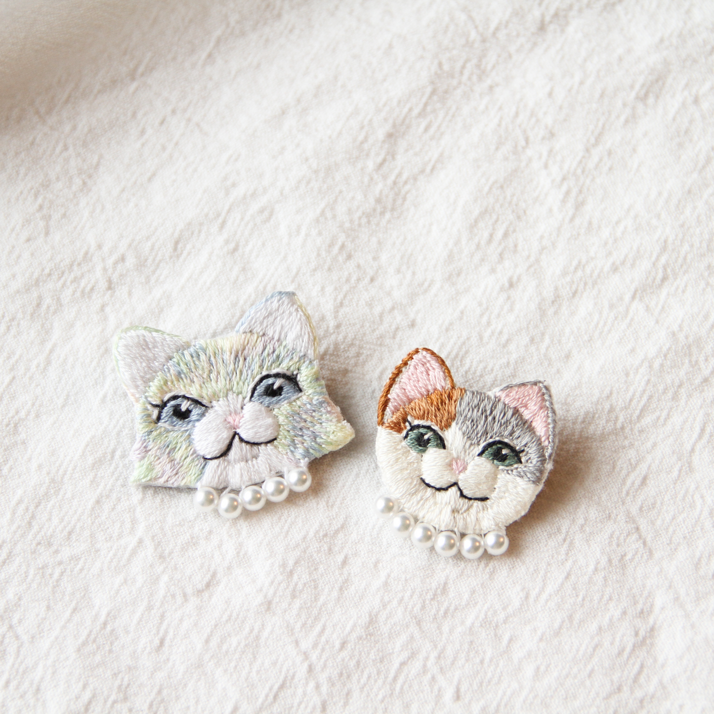 Signature Pearl Cat Hand-Embroidered Brooch