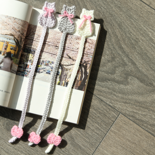 Handmade Crochet Cat Bookmark