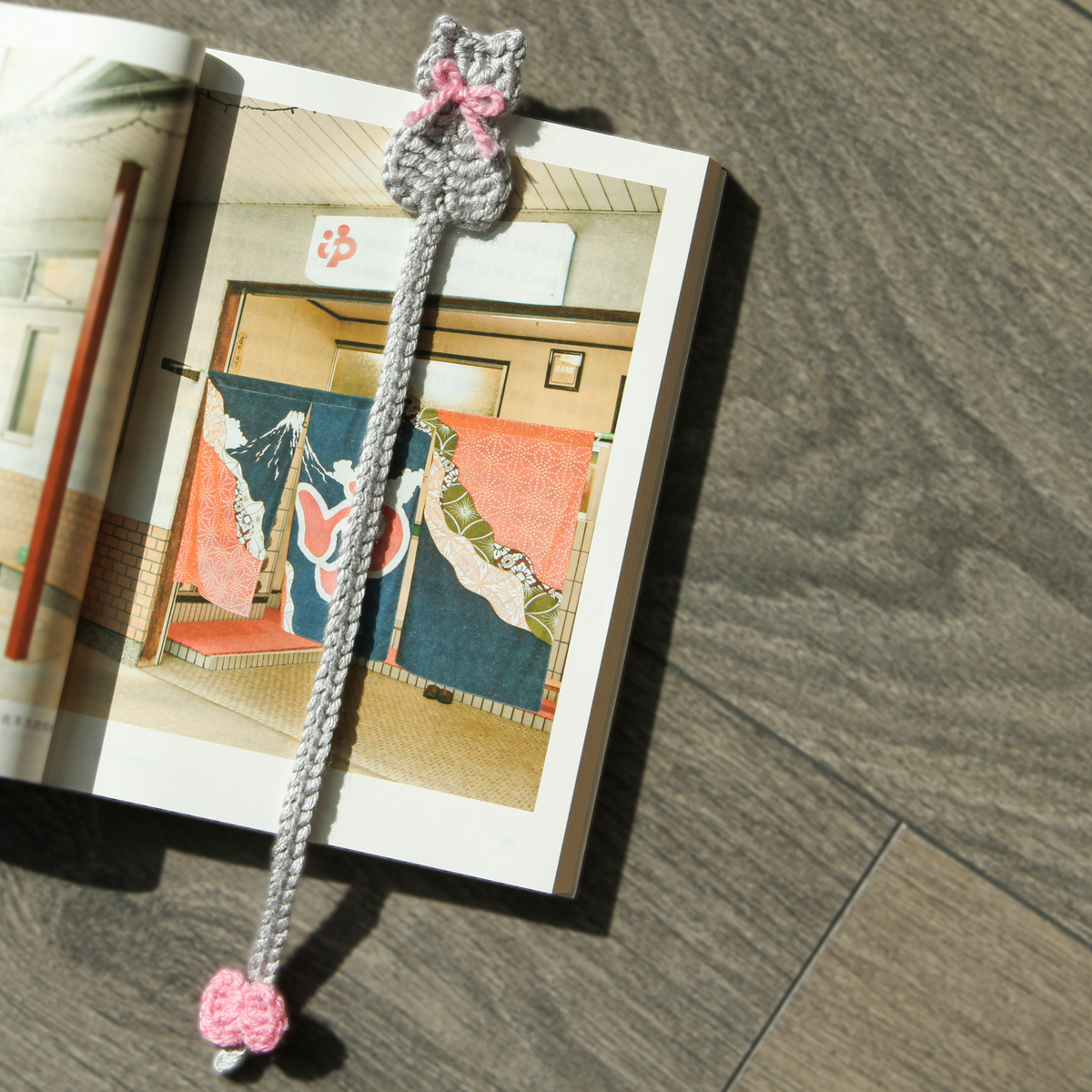 Handmade Crochet Cat Bookmark