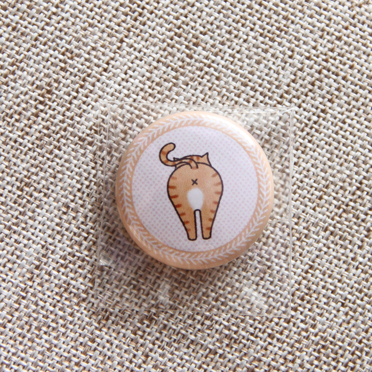 Kitty Tushies Mini Pin